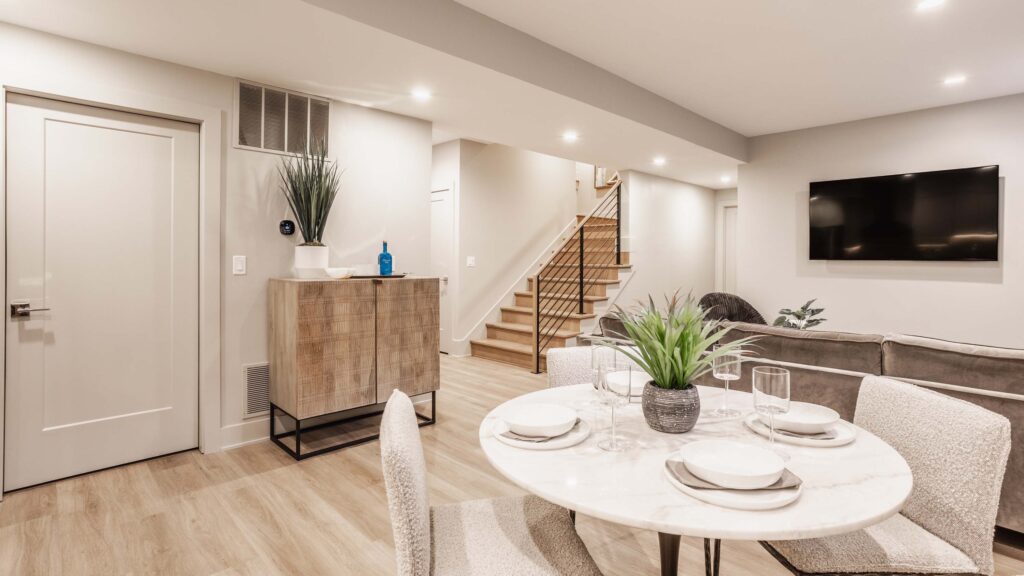 501 South East St-43